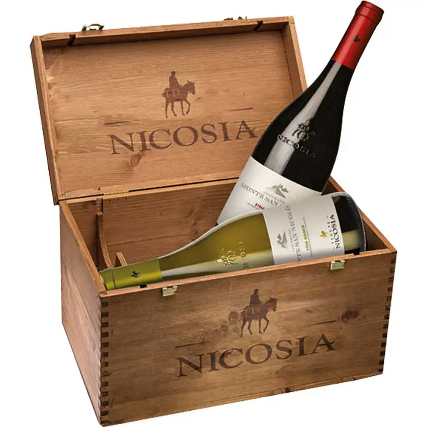 2022 Cassetta legno 4 Bottiglie Contrade Etna Doc Monte Gorna e Monte San Nicolò trocken Bio - Cantine Nicosia